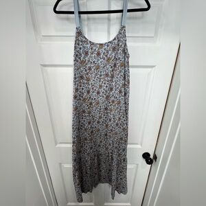 Elegant Floral Maxi Dress with Spaghetti Straps